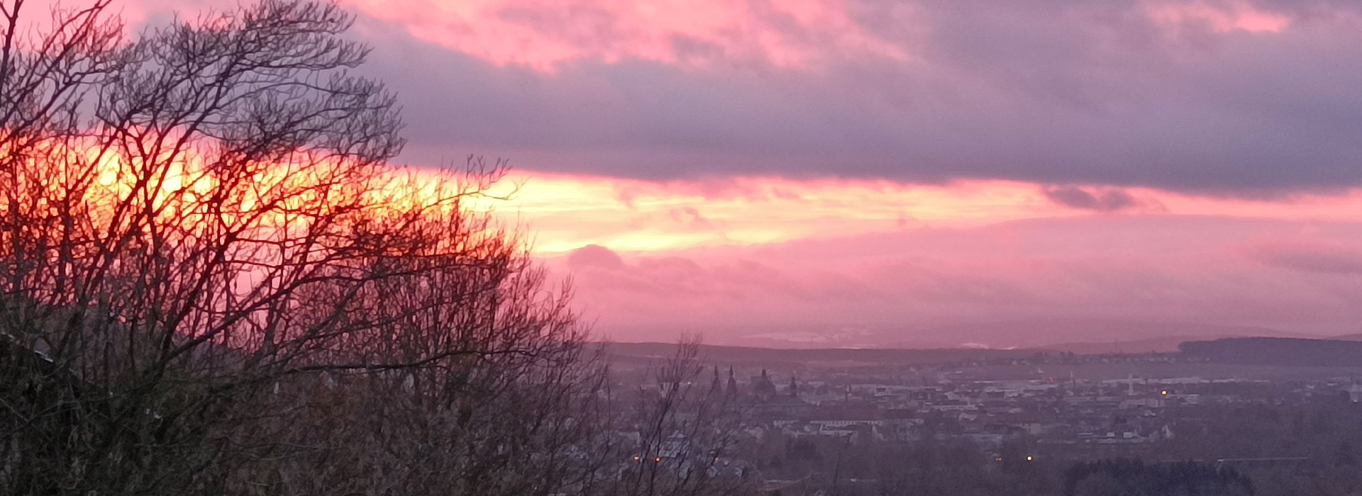 Abendrot über Fulda-Tal